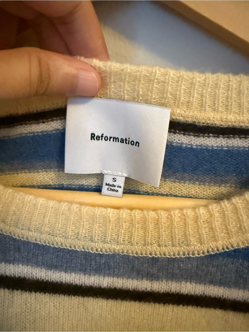 Reformation Boyfriend Cashmere Sweater -Parmesan Multi Stripe- Size S - Picture 6 of 8
